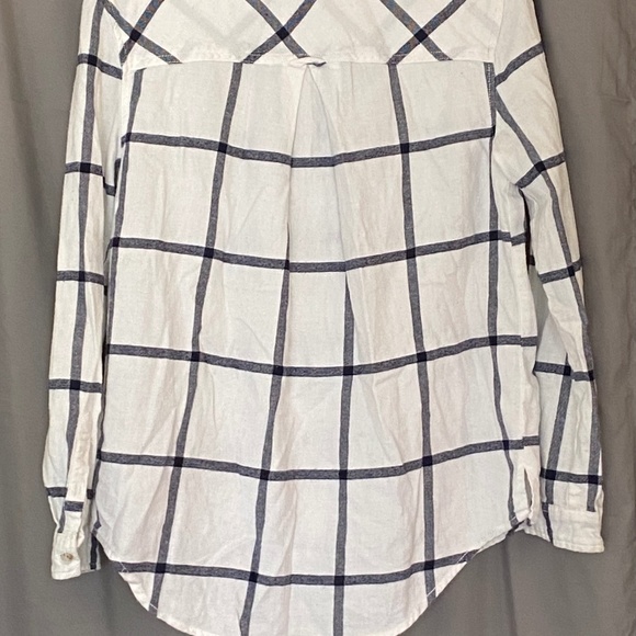 thick flannel size small - Picture 2 of 4